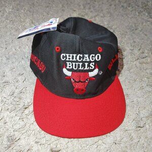 Vintage 90s Logo 7 Chicago Bulls Snapback Hat Red Brim New with Tags Spell out